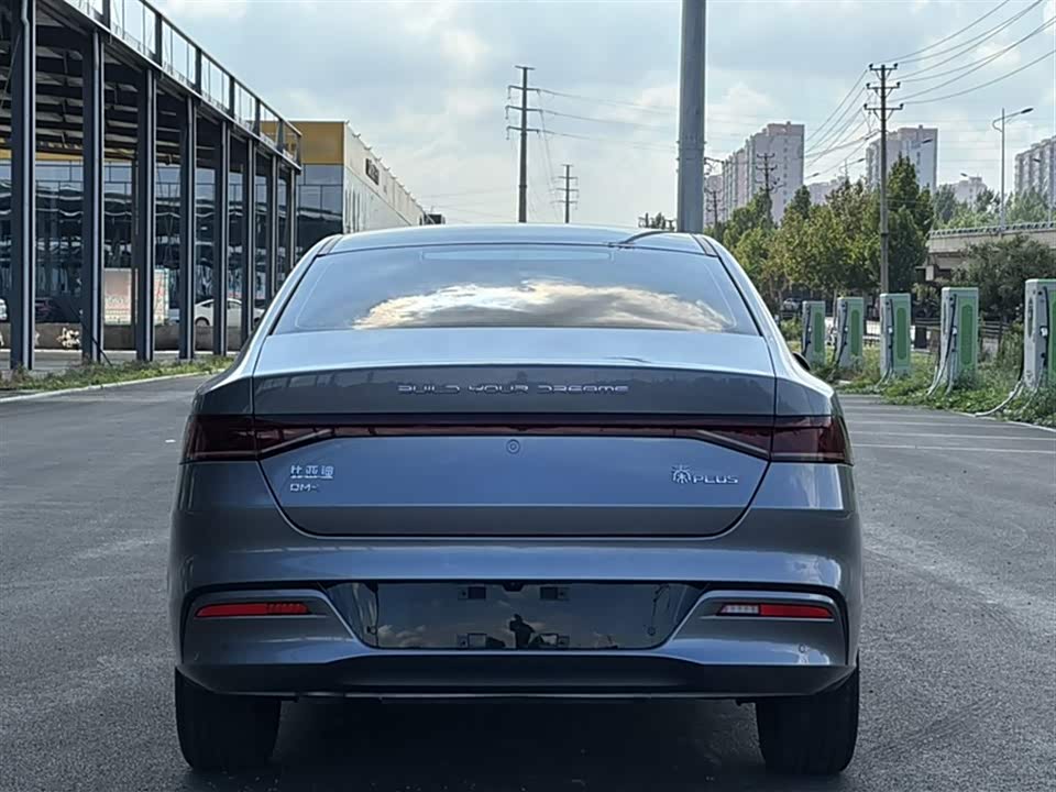 BYD Qin Yuan BYD Qin Yuan