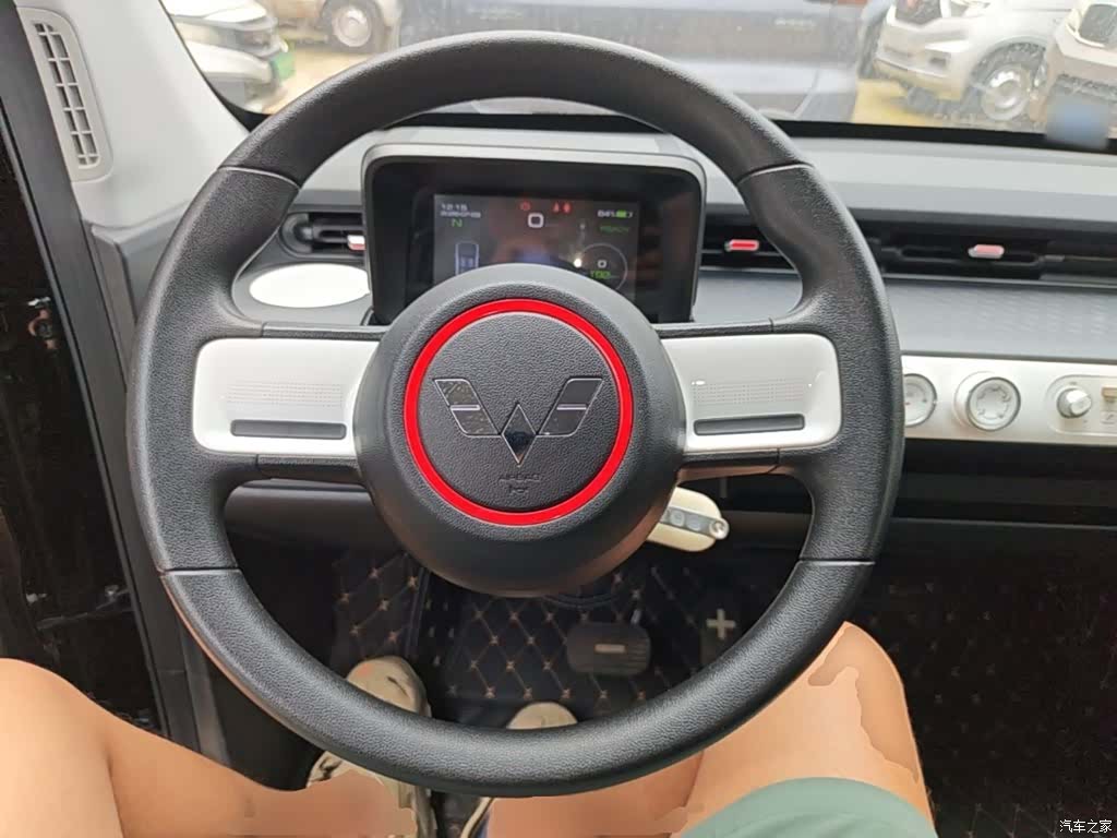 Wuling MINIEV, 2023 11
