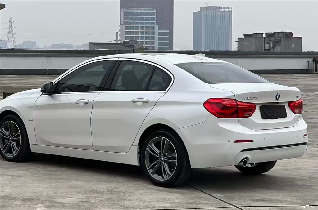 BMW 1 Series, 2017 9