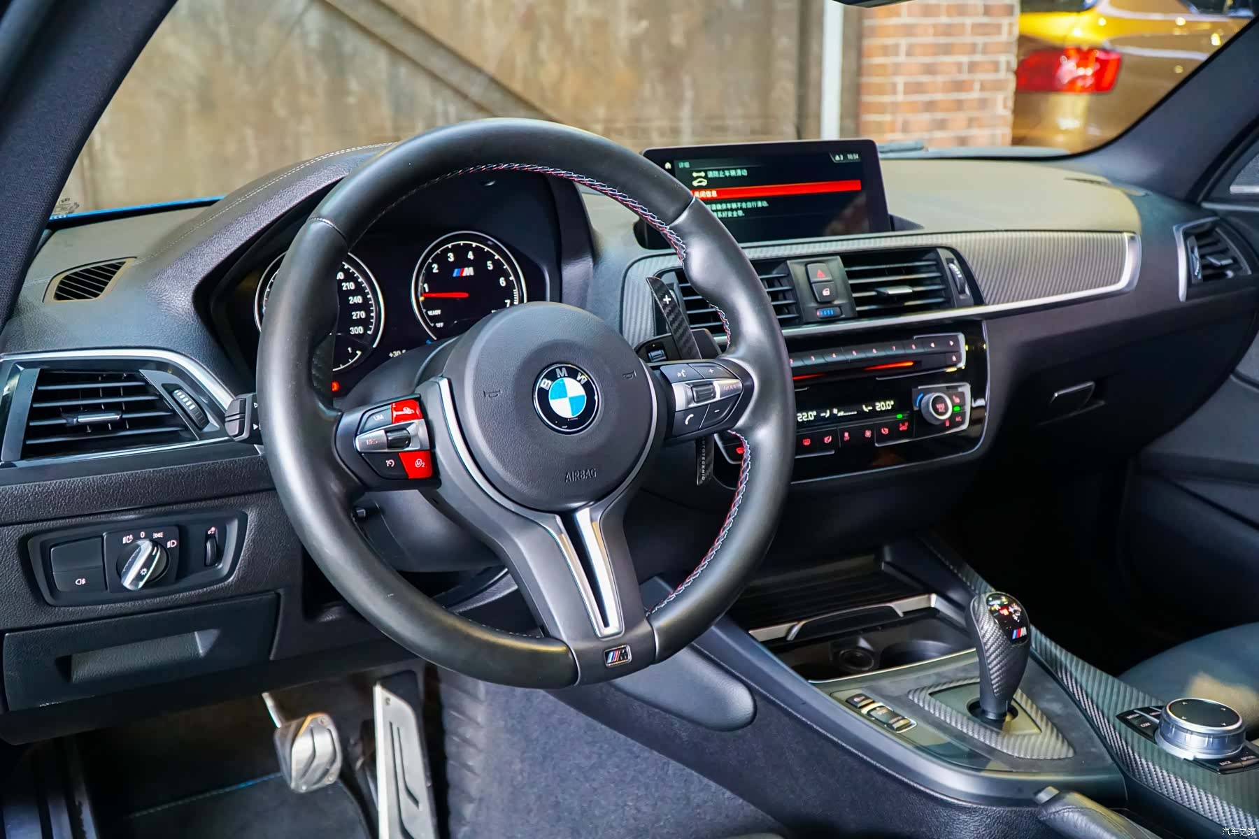 BMW M2, 2018 9