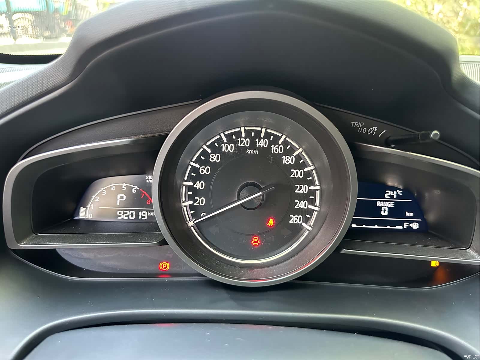 Mazda CX-4, 2018 все фото
