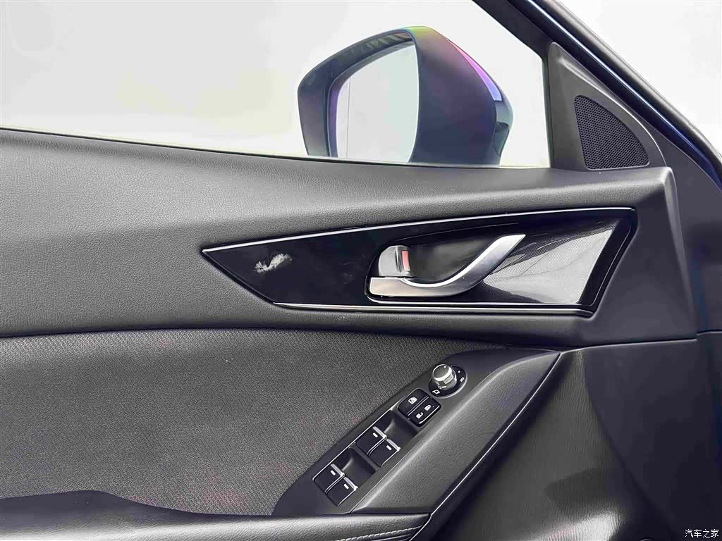 Mazda CX-4, 2021 13