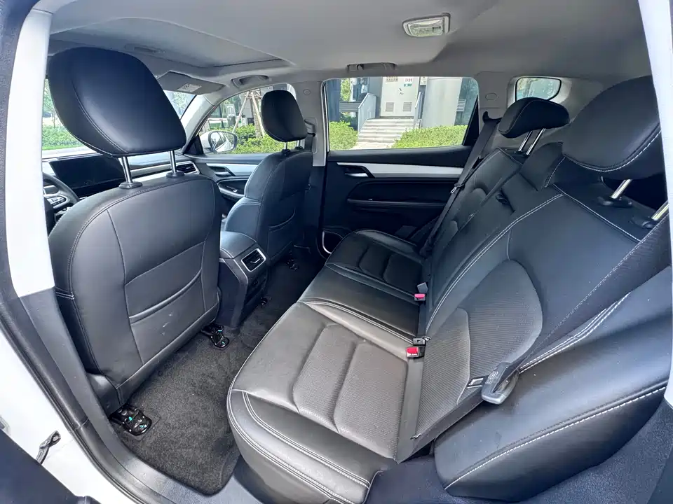 Geely Vision X6
