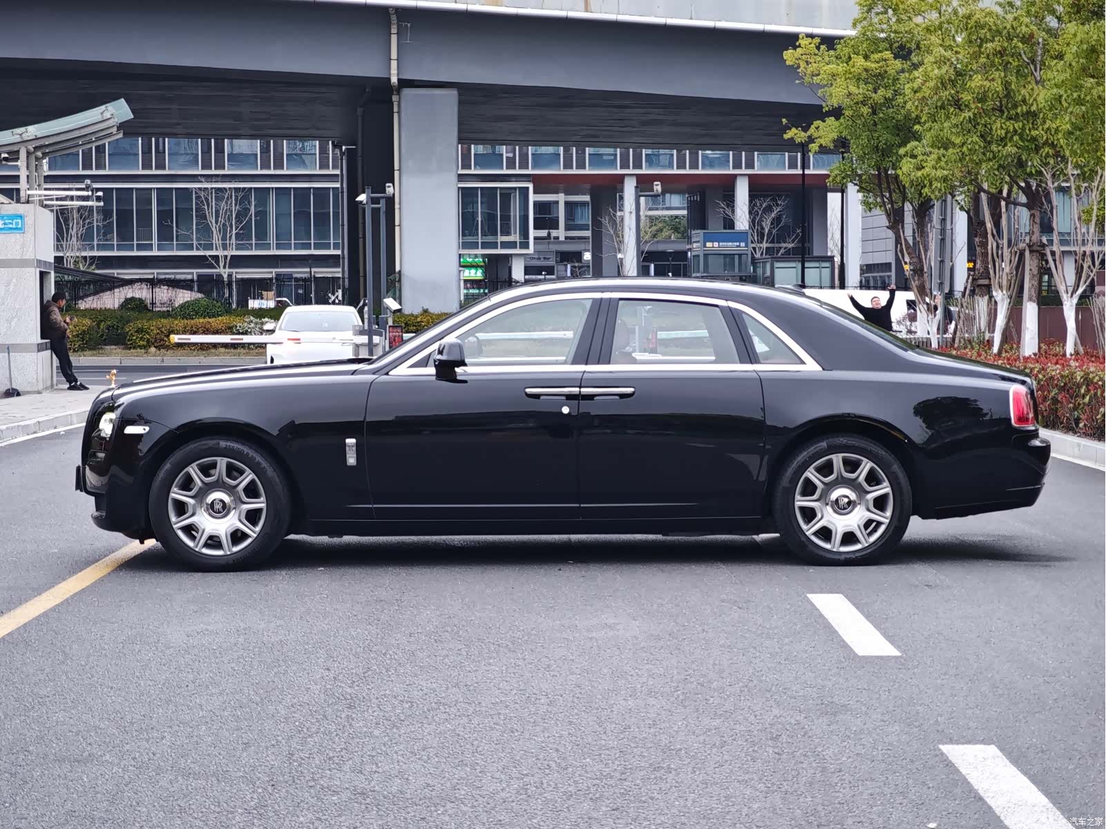 Rolls-Royce Ghost, 2017 4