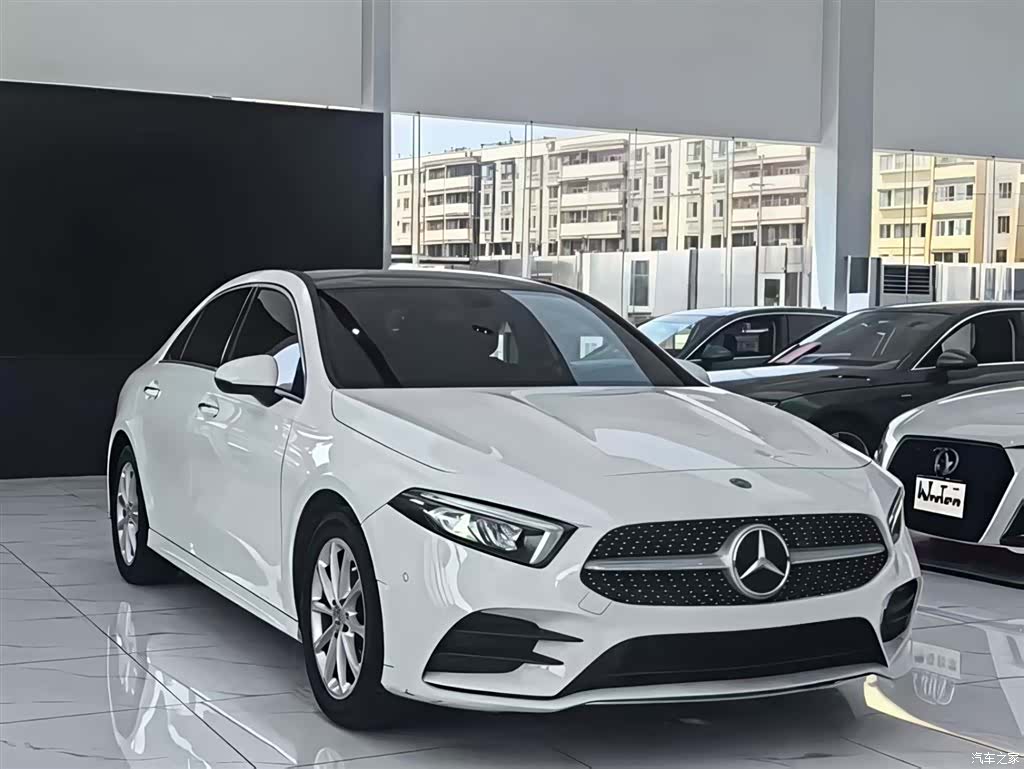 Mercedes-Benz A-Class, 2020 3
