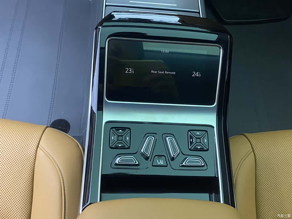 Audi A8L, 2022 20