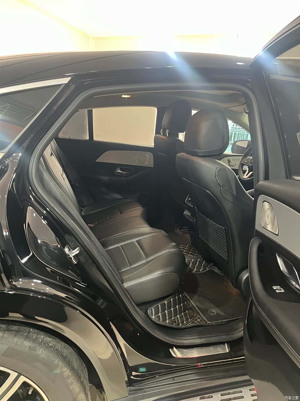 Mercedes-Benz GLE, 2023 11