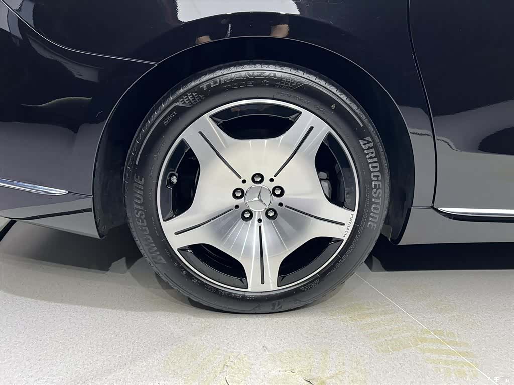 Maybach S-Class, 2023 8