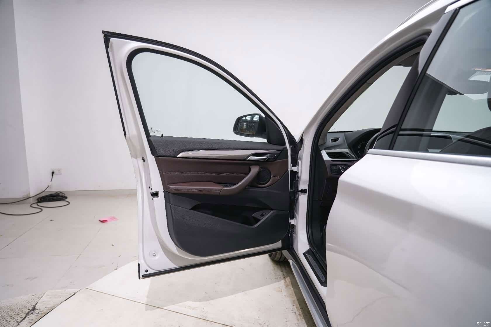 BMW X1, 2019 15