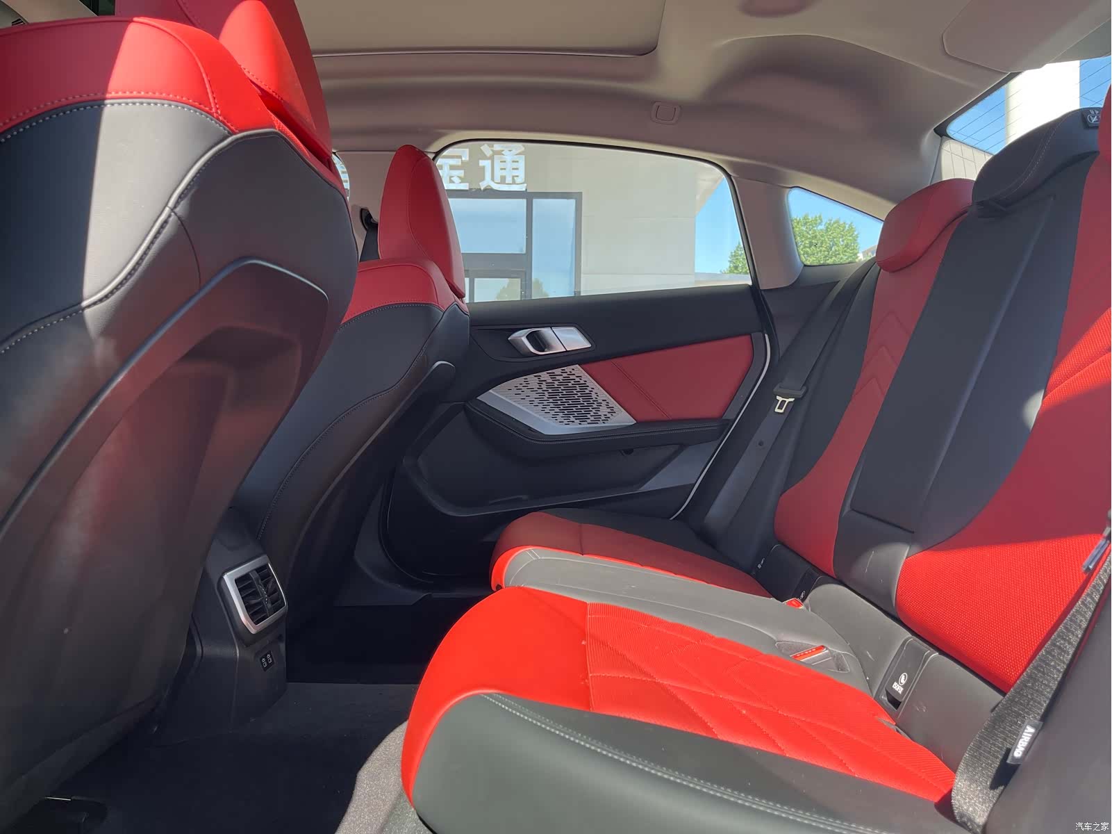 BMW 2 Series, 2025 9
