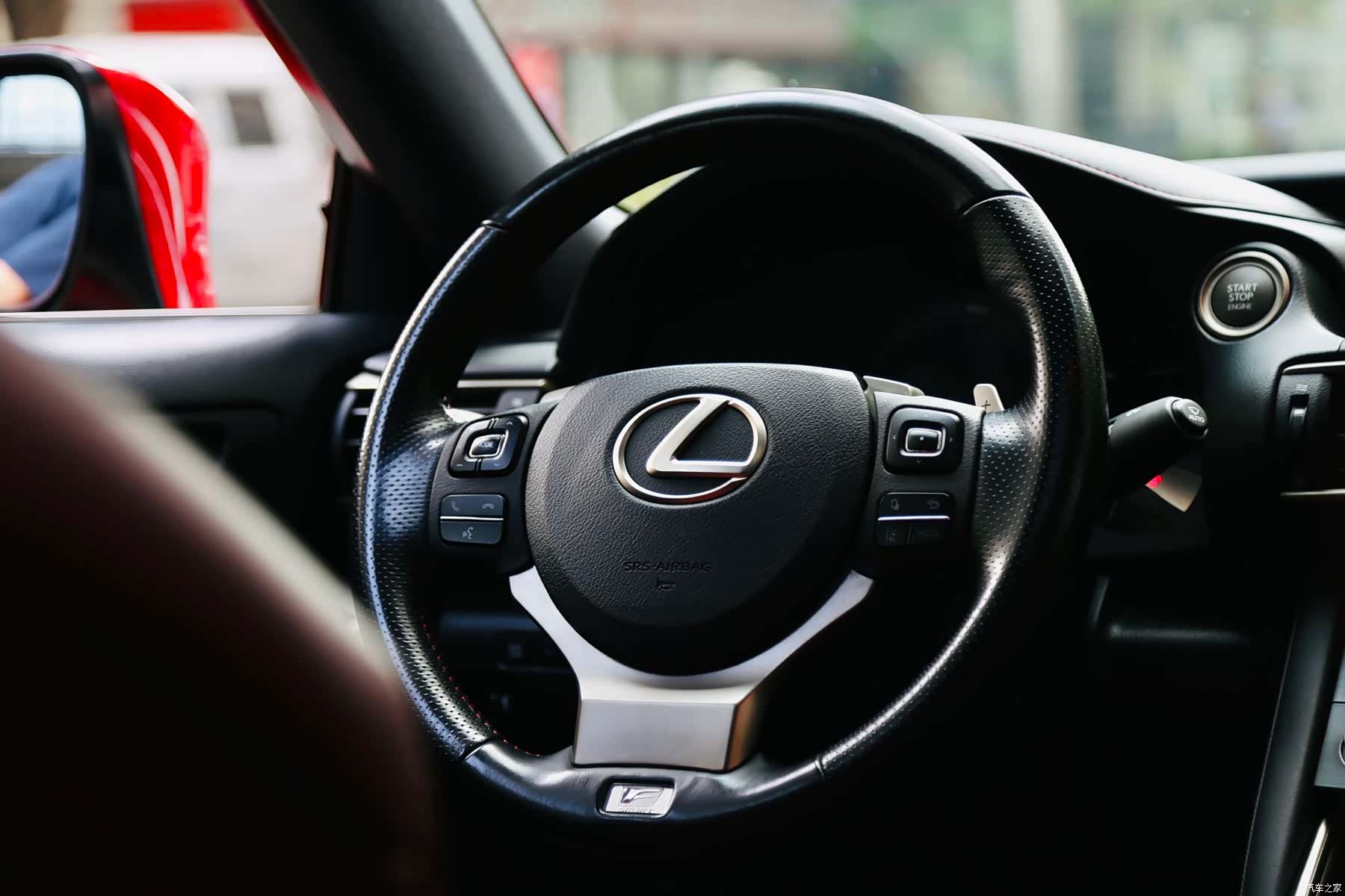 Lexus IS, 2017 19