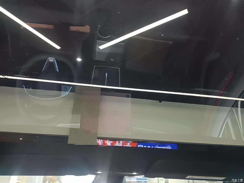 Tesla Model Y, 2026 18