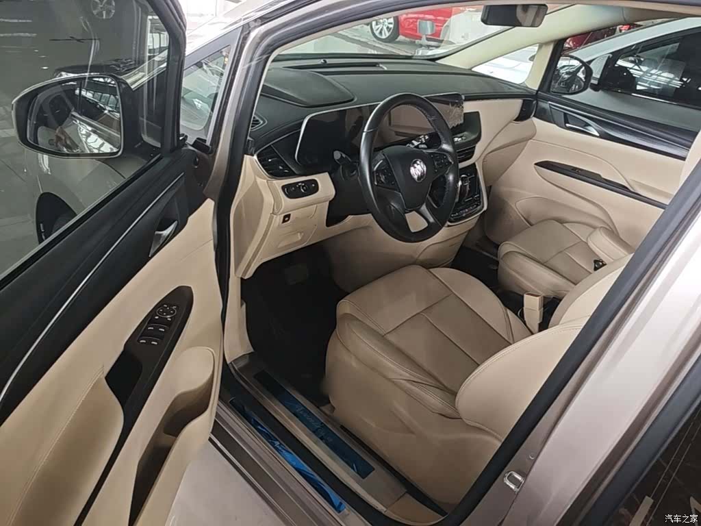 Buick GL8, 2023 12