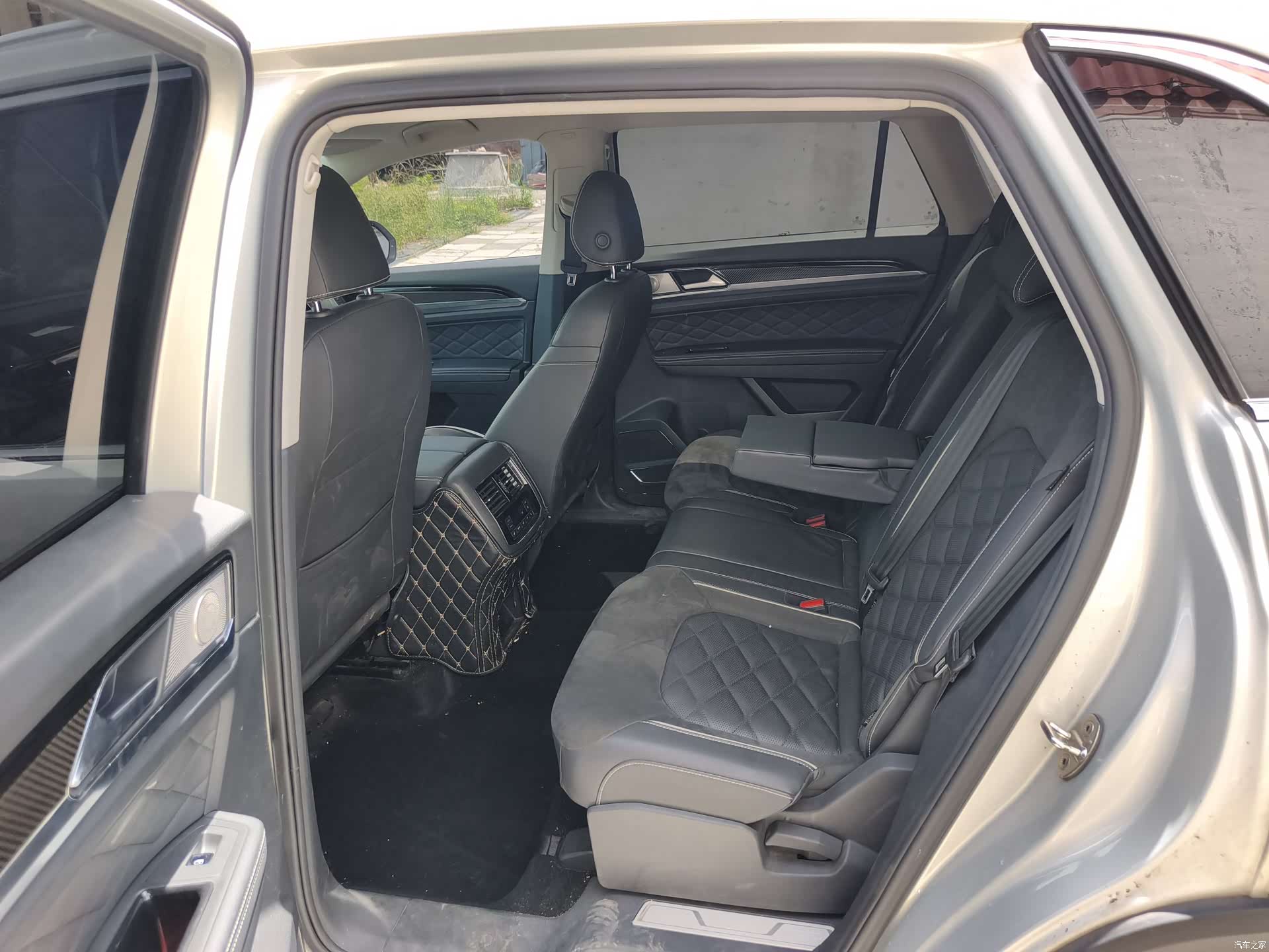 Volkswagen Teramont X, 2019 11