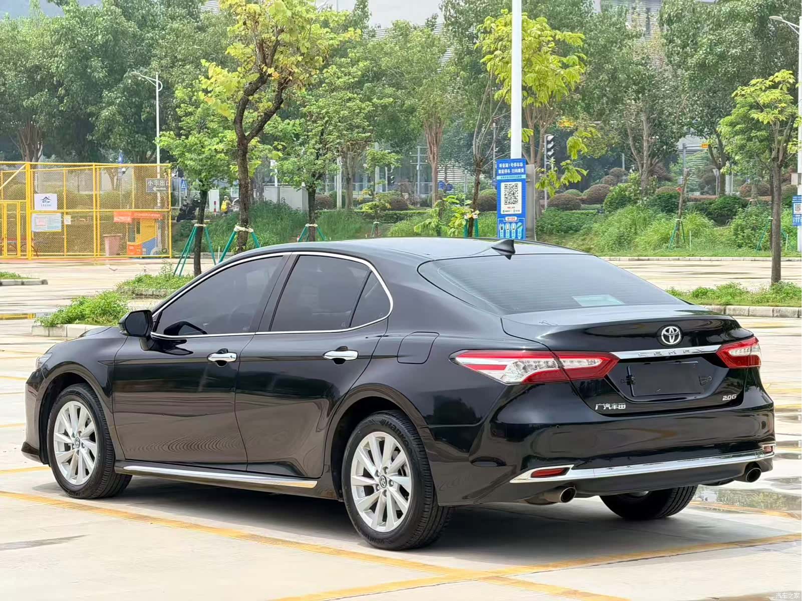 Toyota Camry, 2023 6