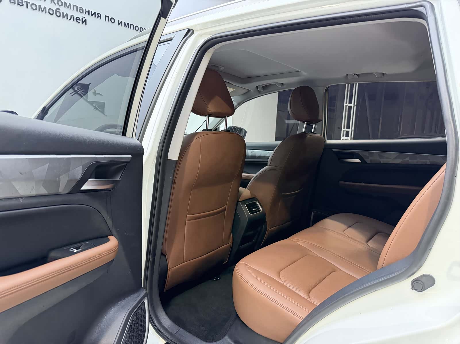 Geely X6, 2023 23