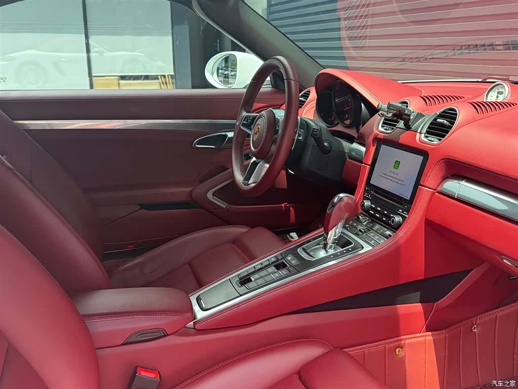 Porsche Boxster, 2018 9