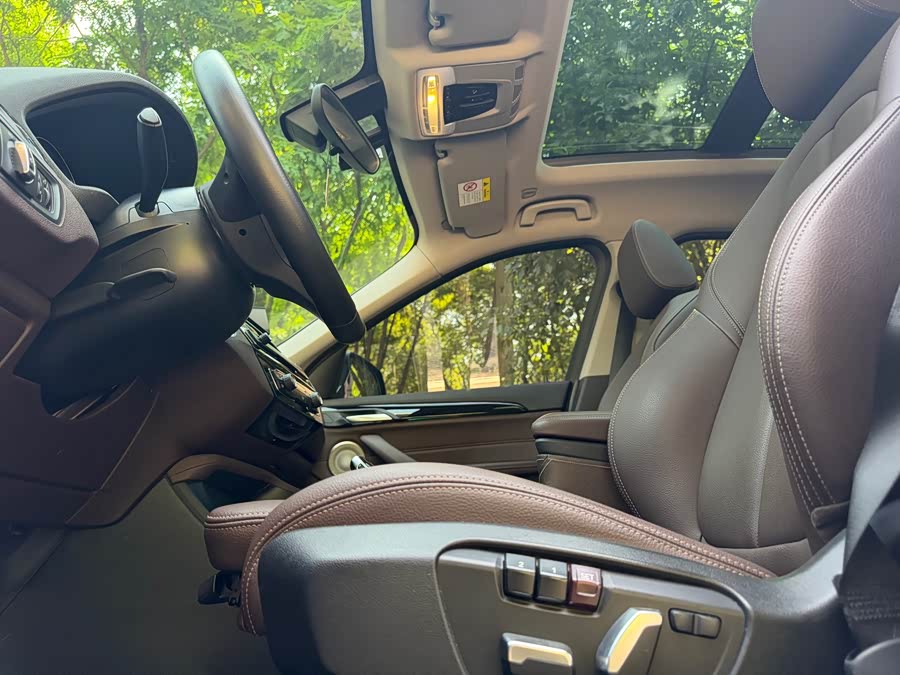 BMW X1 2021, фото 18