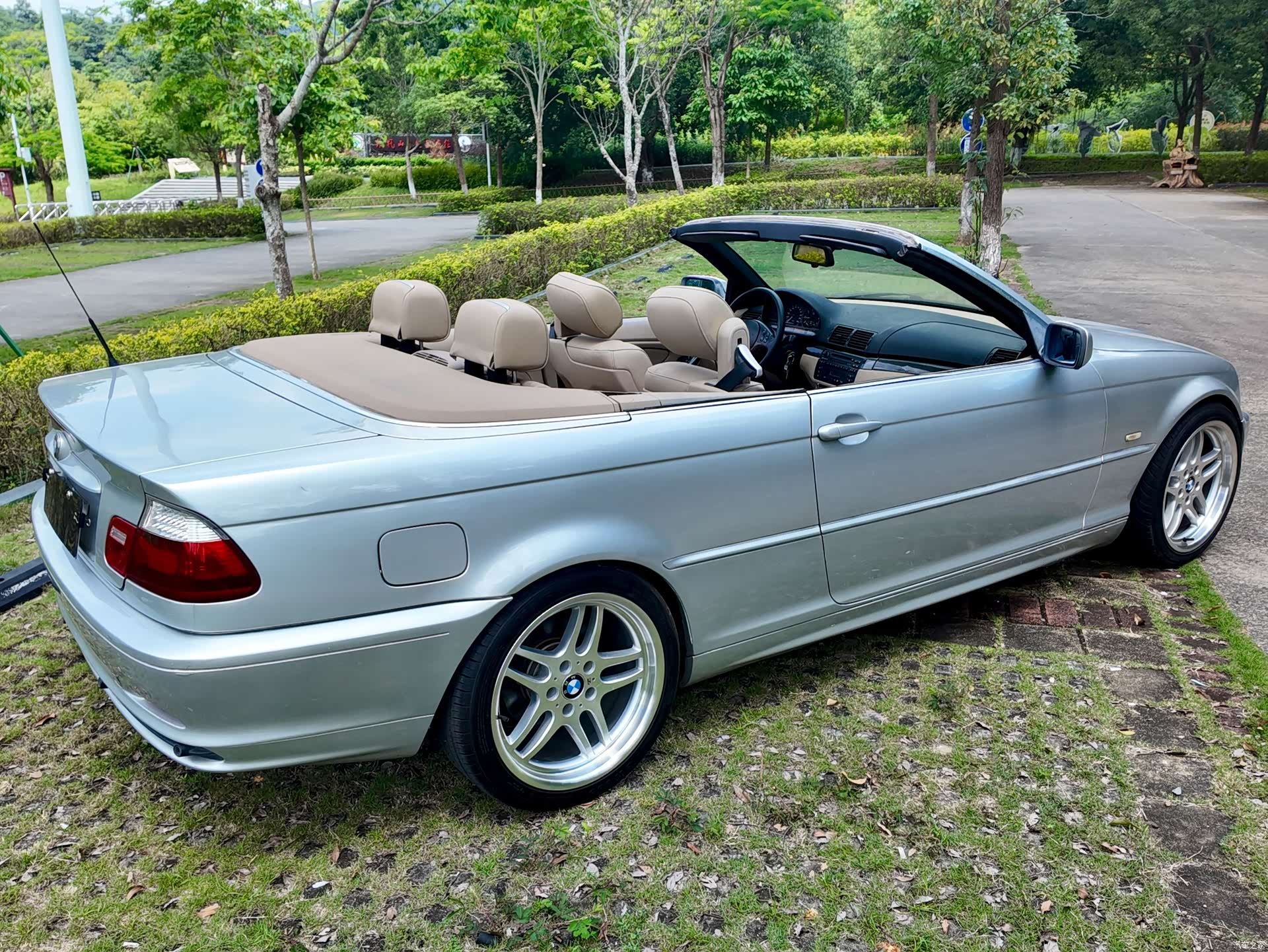 BMW 3 Series, 2002 32