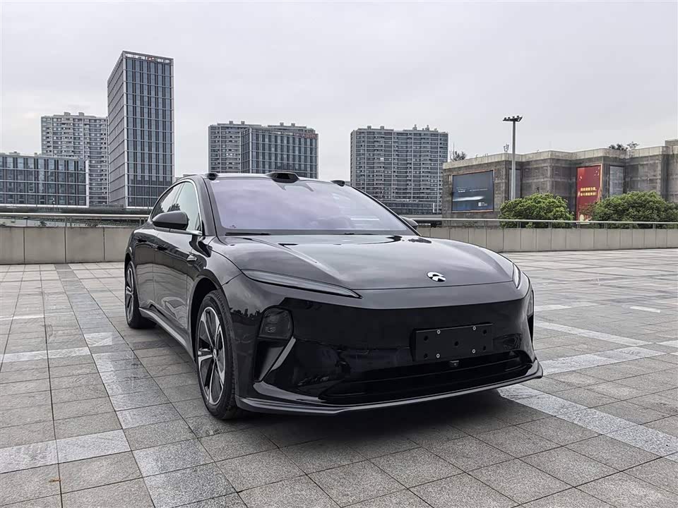 NIO ET5T