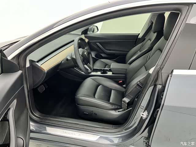 Tesla Model 3, 2020 12