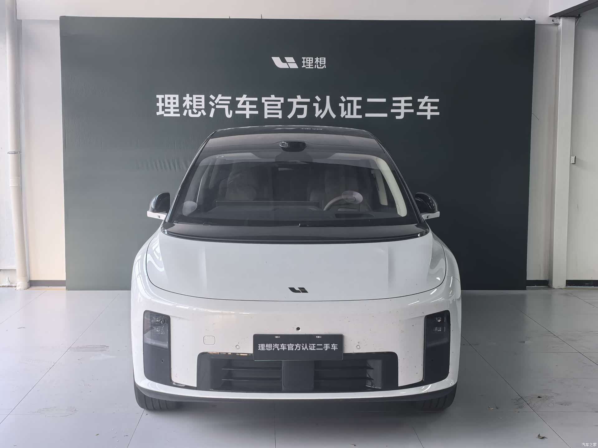 Li Auto i8, 2025 2