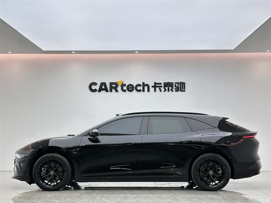 Zeekr 007, 2025 2