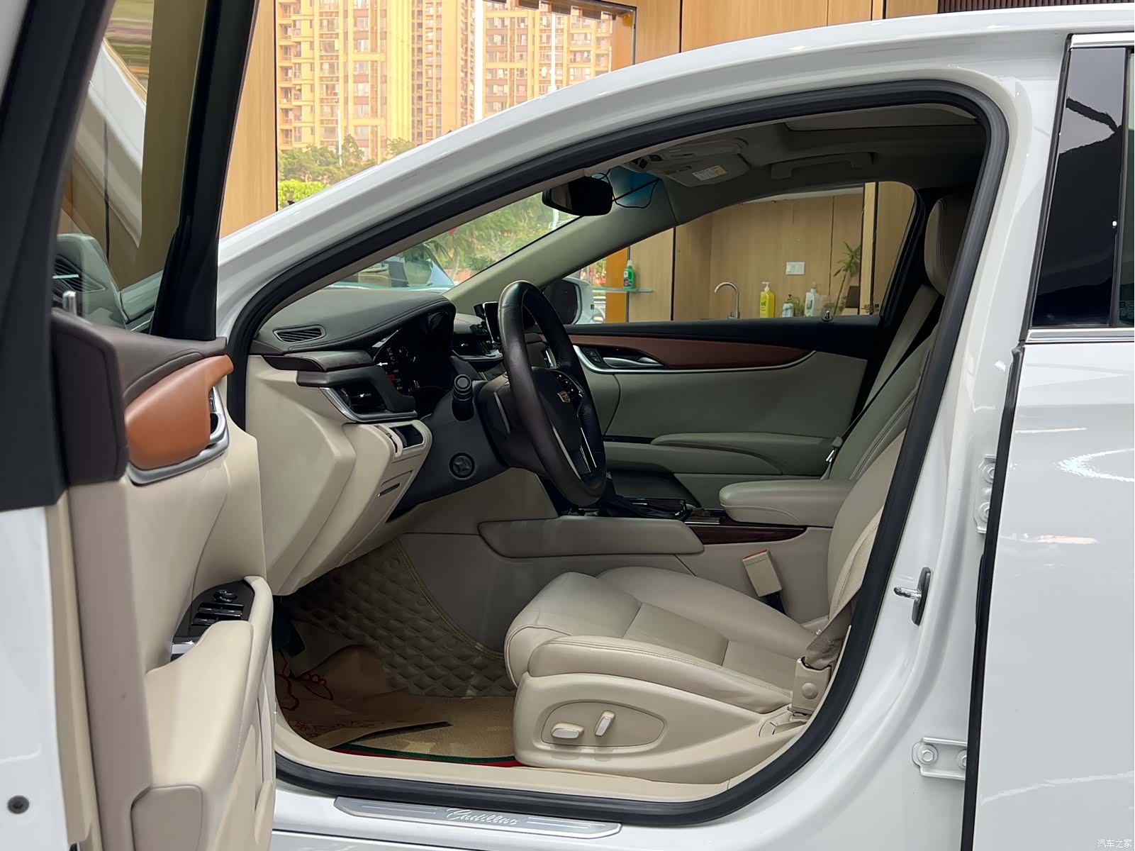 Cadillac XTS, 2016 7