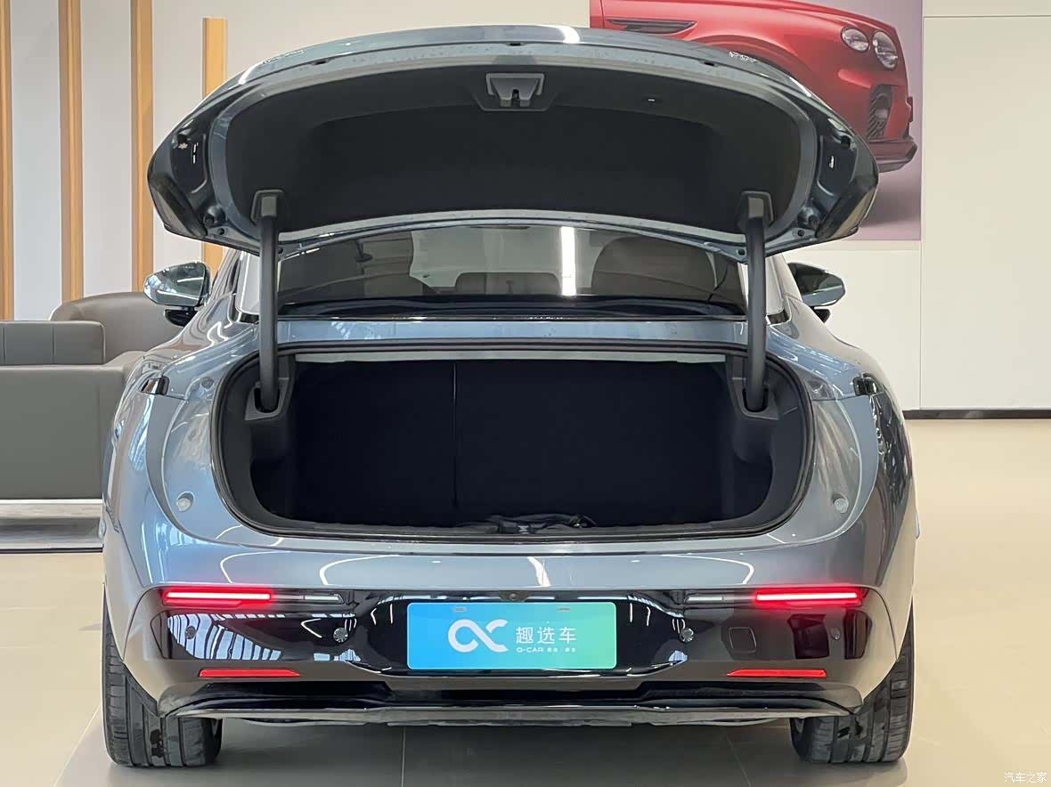 Zeekr 007, 2024 16