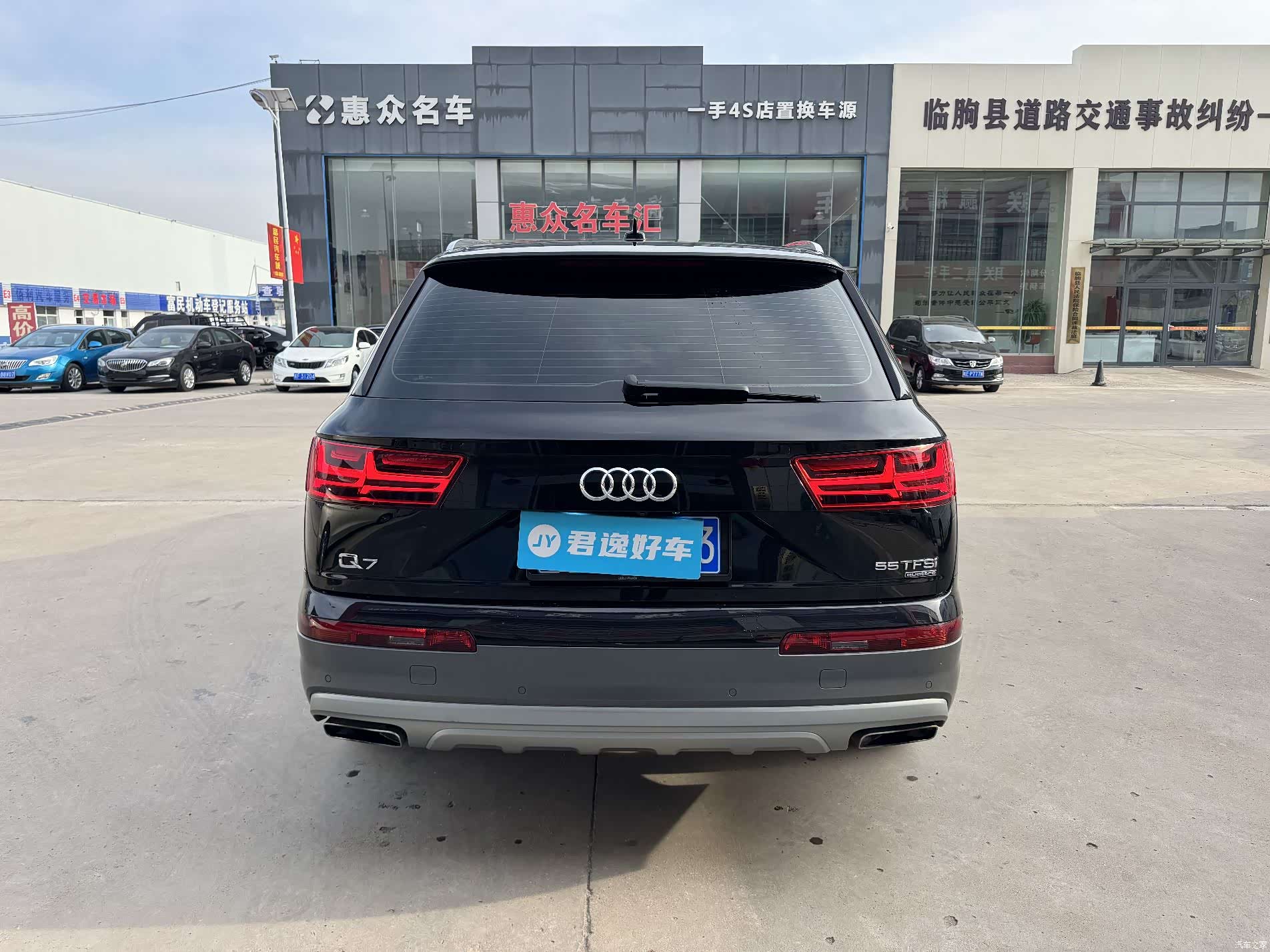 Audi Q7, 2018 все фото