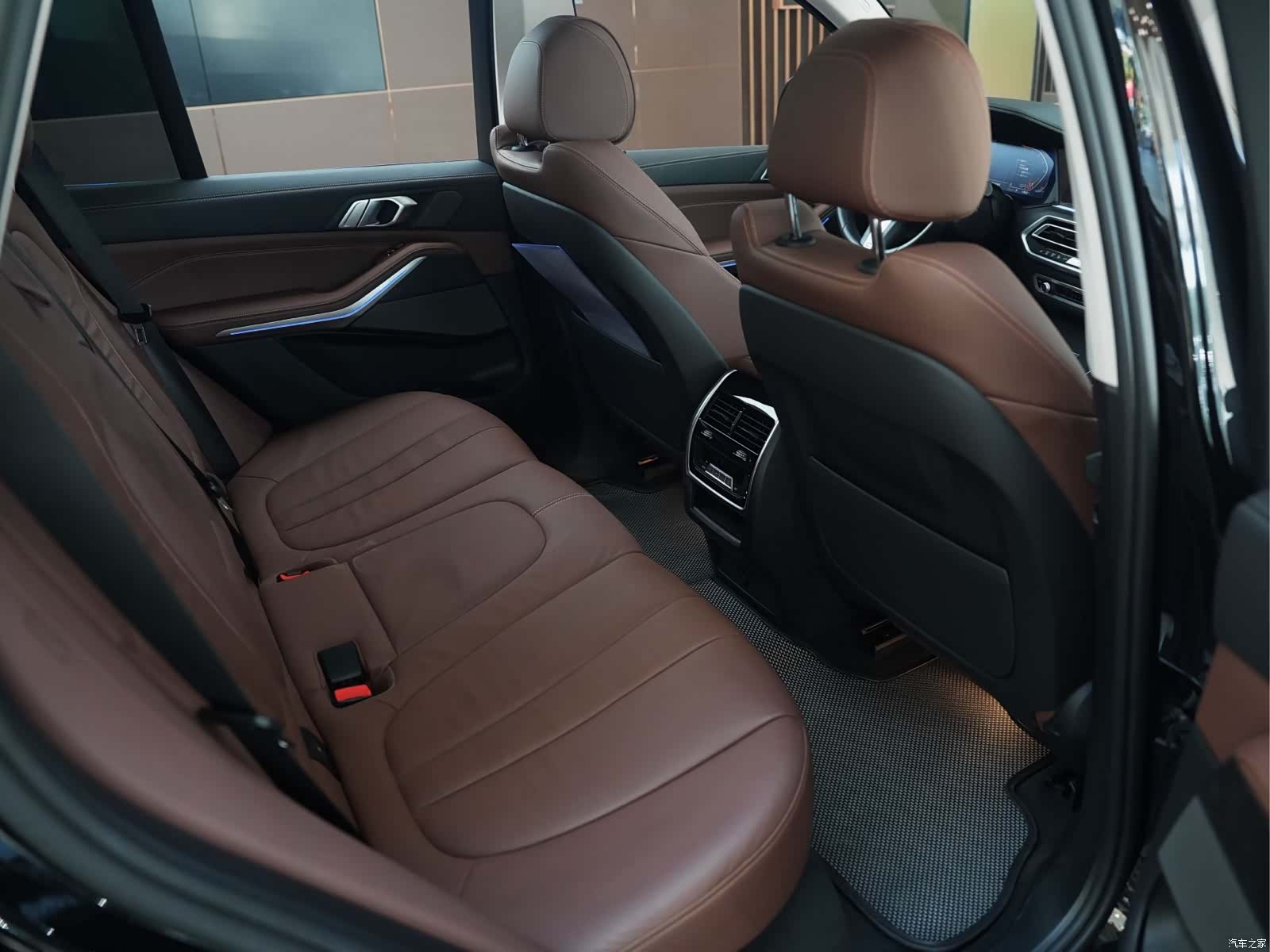 BMW X5, 2021 11