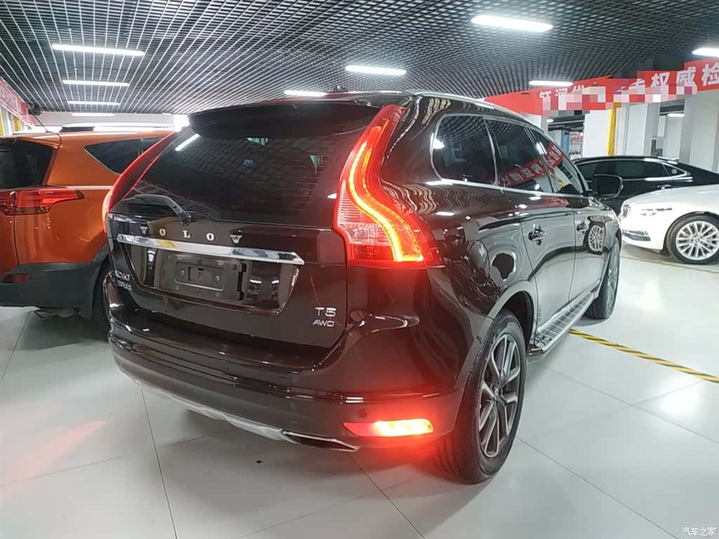 Volvo XC60, 2017 все фото