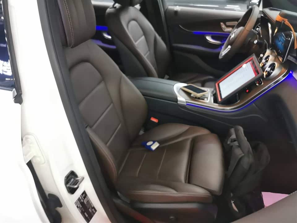 Mercedes-Benz GLC Mercedes-Benz GLC