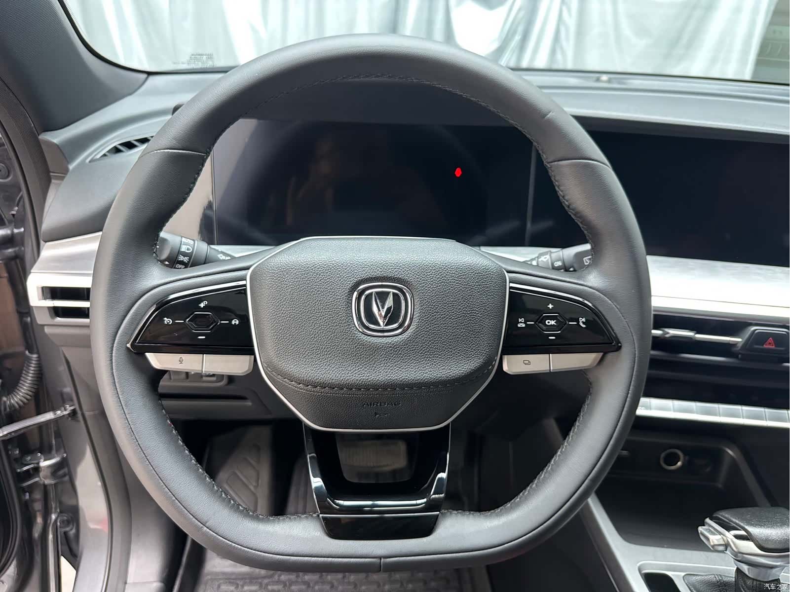 Changan CS35, 2023 8