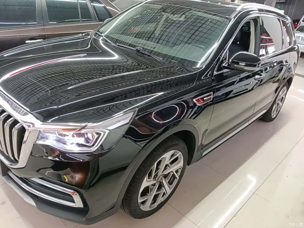 Hongqi HS7, 2022 2