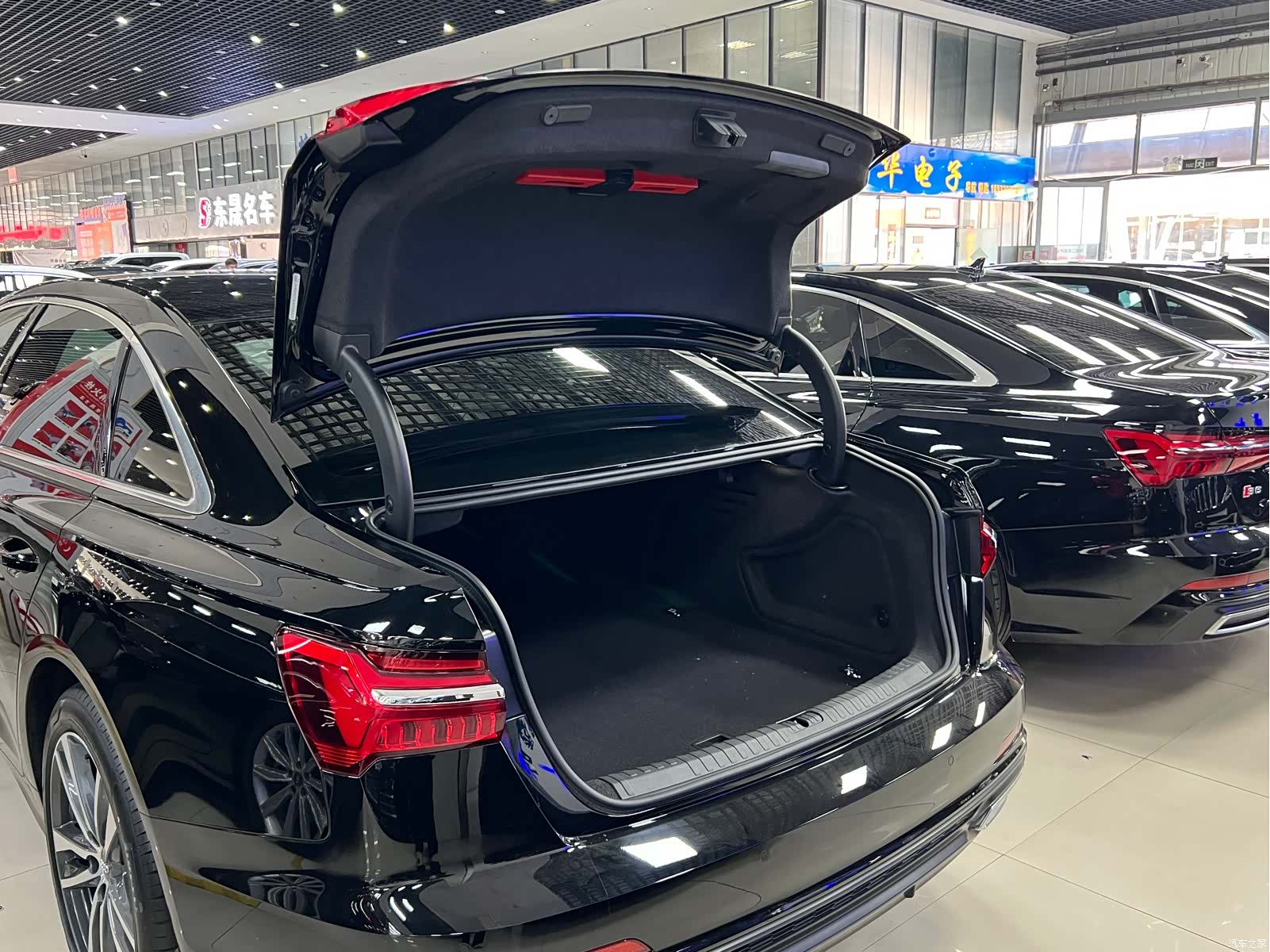 Audi A6L, 2020 15