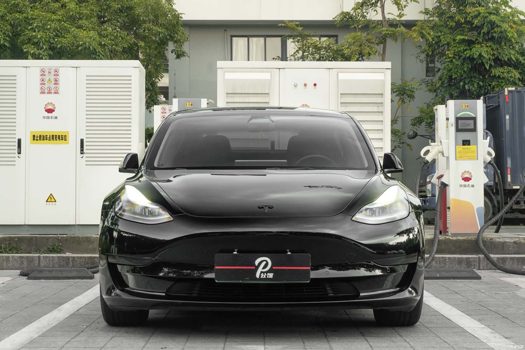 Tesla Model 3, 2023 2
