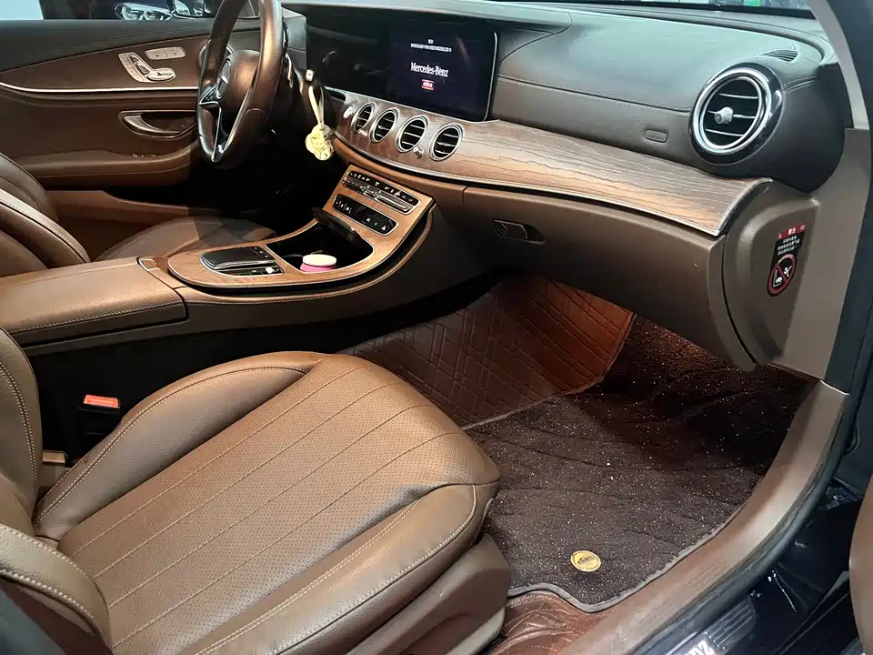 Mercedes-Benz E-class Mercedes-Benz E-class