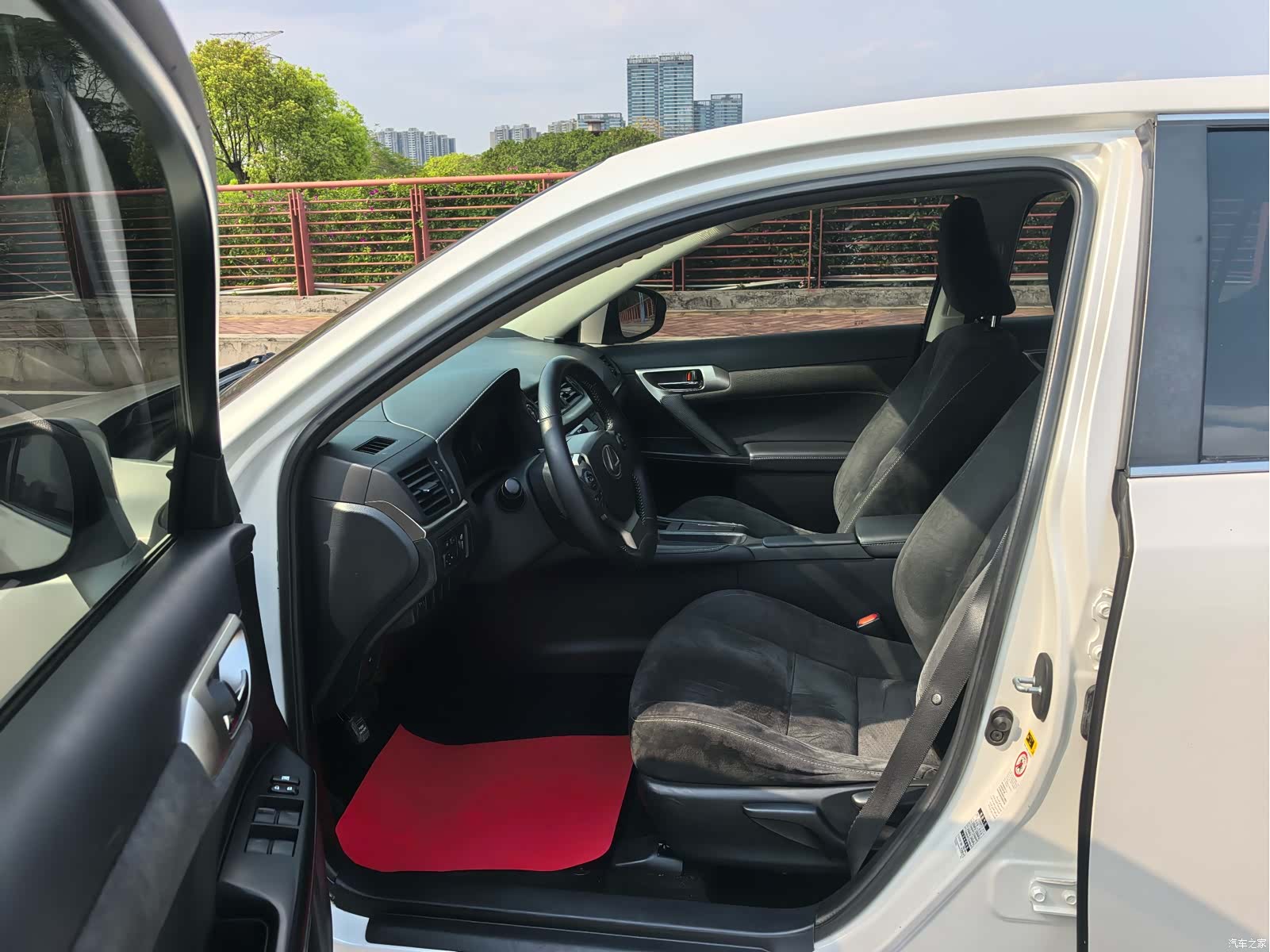 Lexus CT, 2015 4