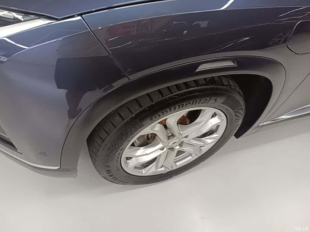 NIO ES8, 2022 23