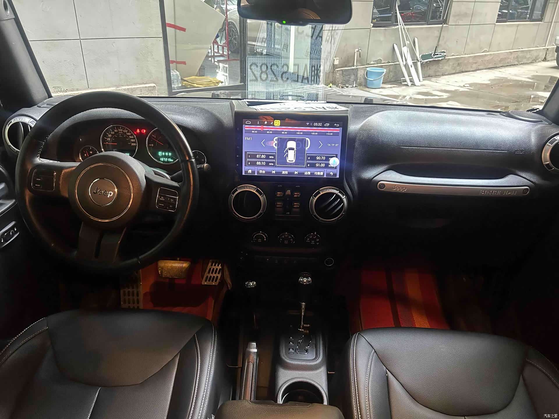 Jeep Wrangler, 2015 11