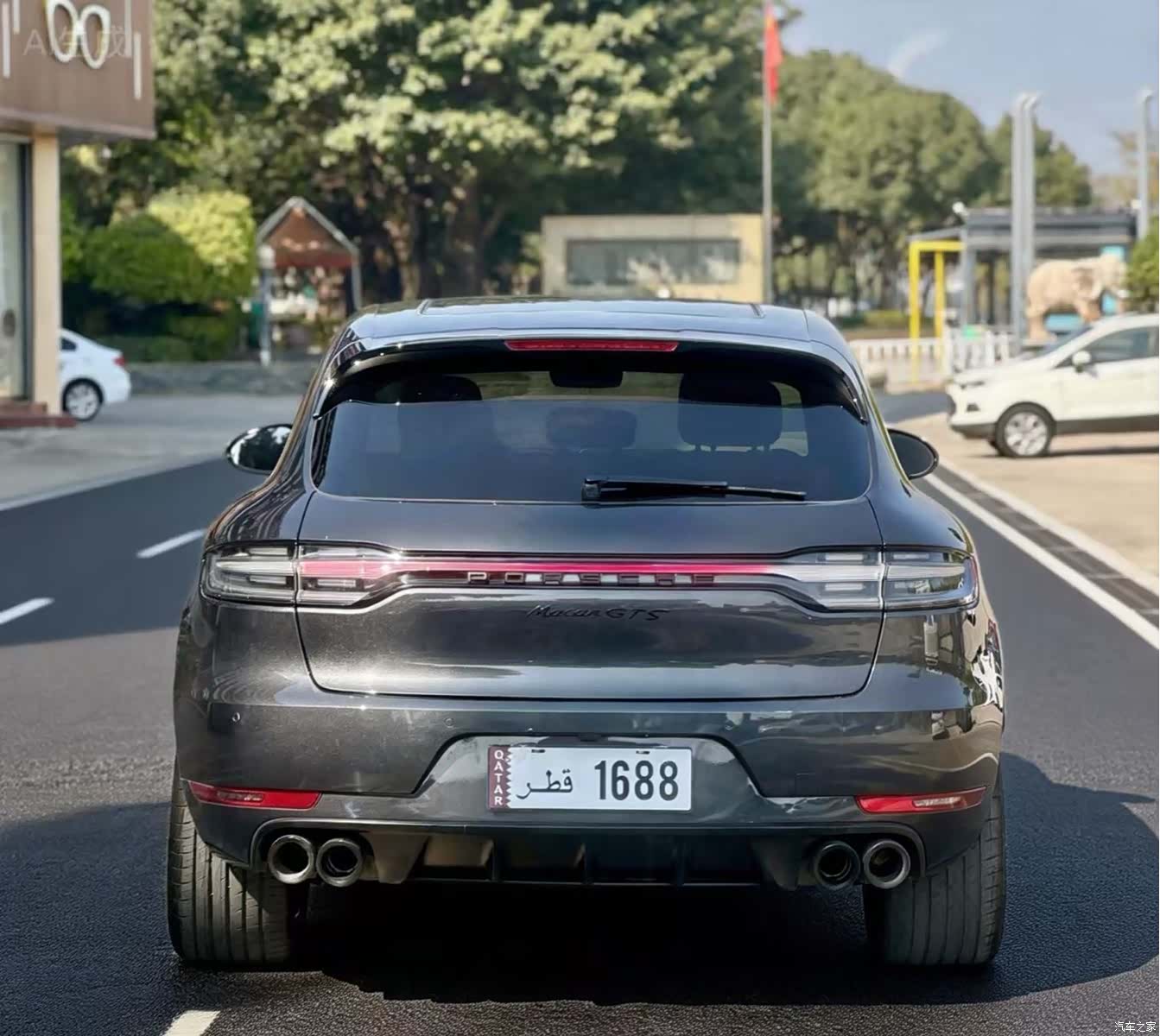 Porsche Macan, 2021 все фото