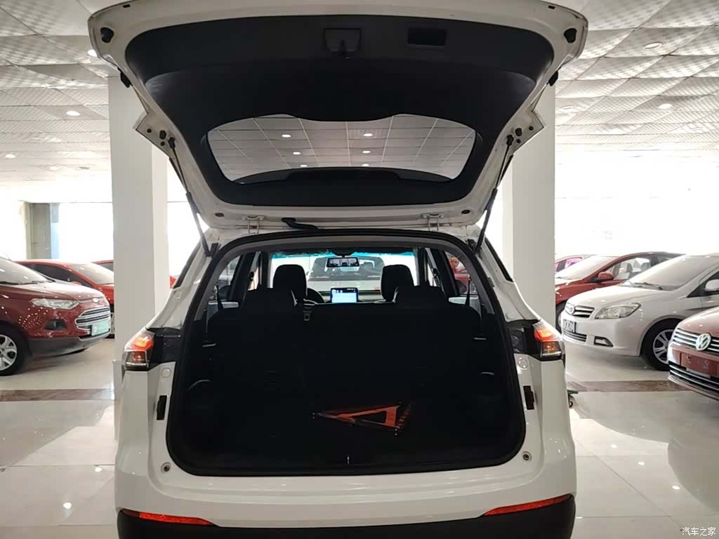 Wuling 510, 2019 19