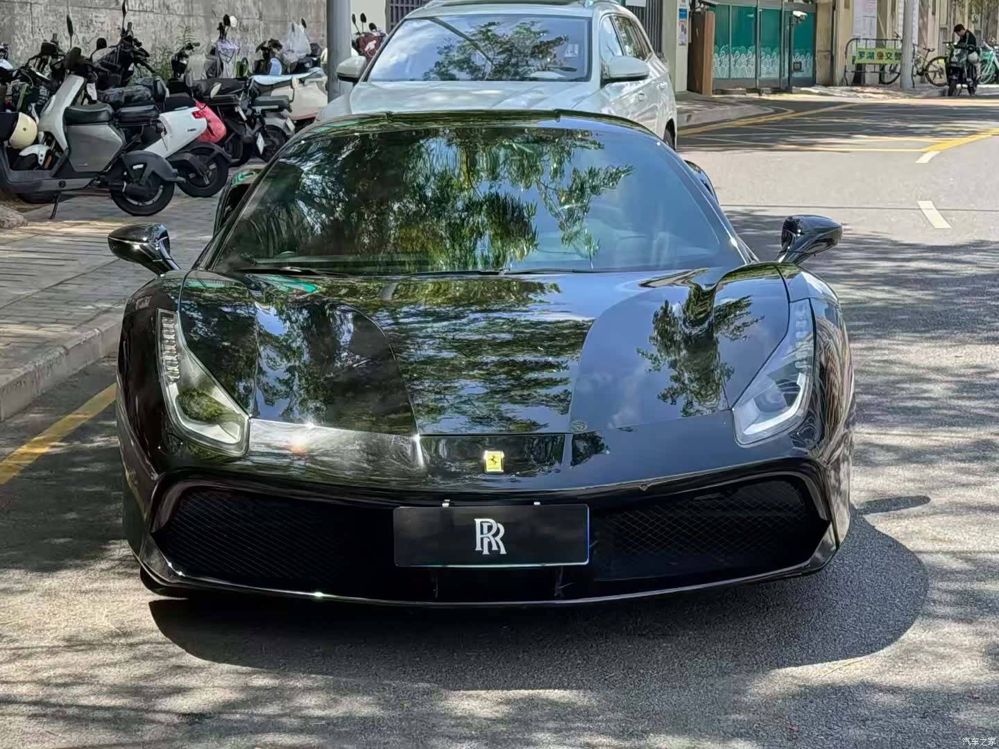 Ferrari 488, 2018 2