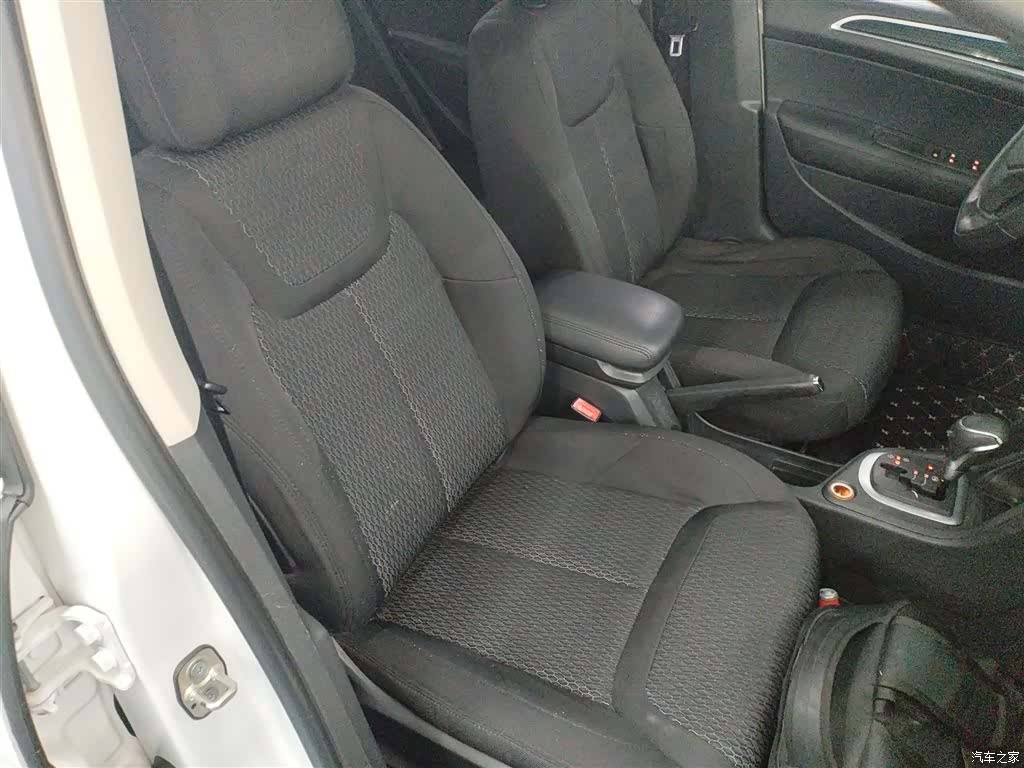 Peugeot 308, 2016 25