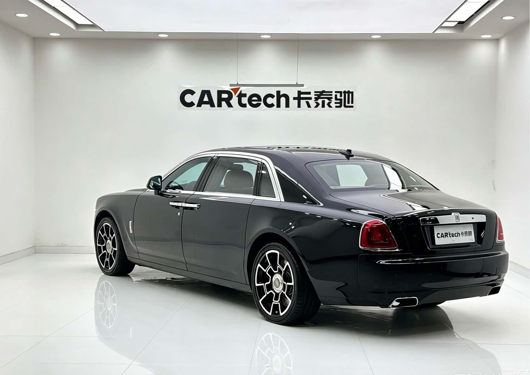 Rolls-Royce Ghost, 2016 6