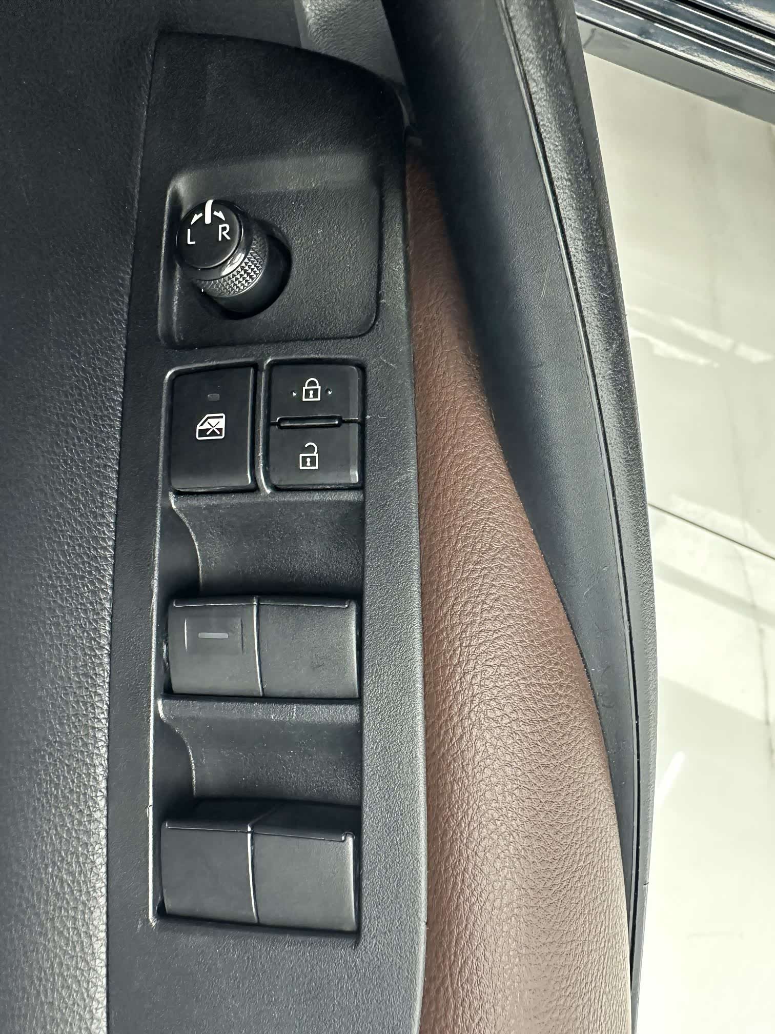 Toyota Corolla, 2023 11