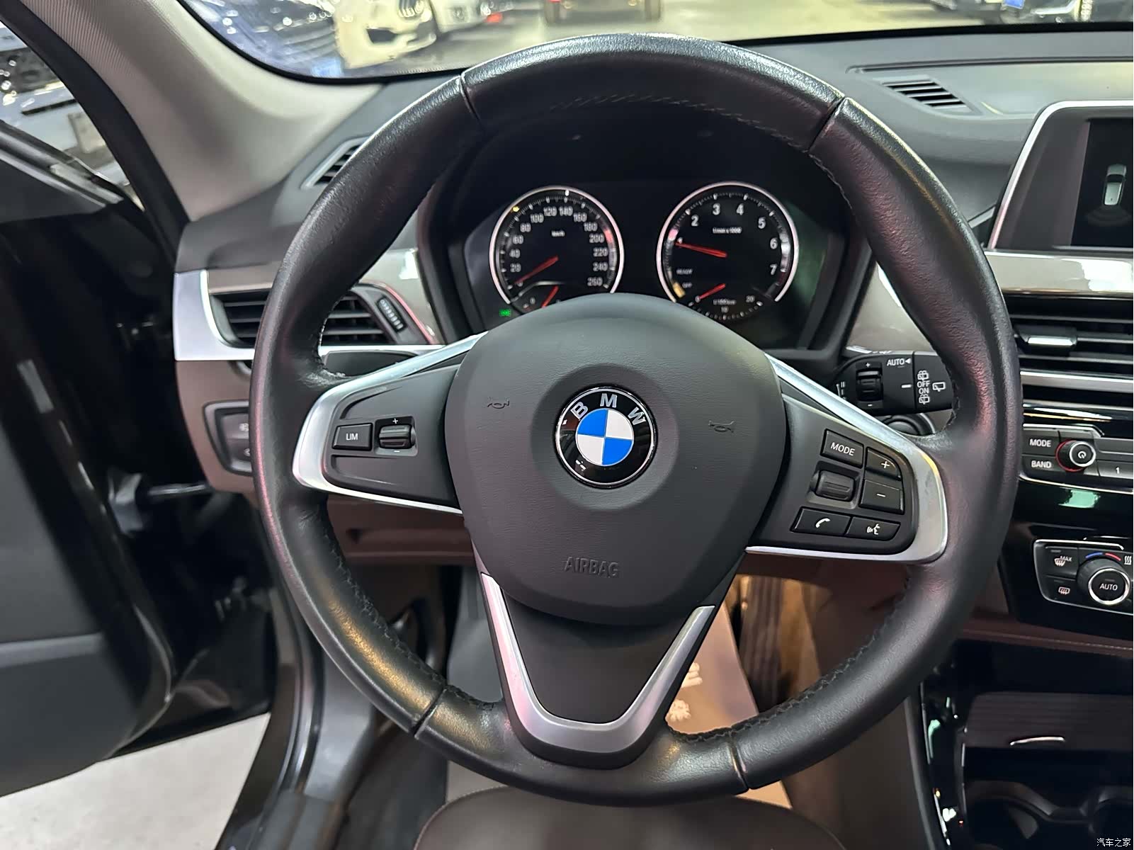 BMW X1, 2018 13