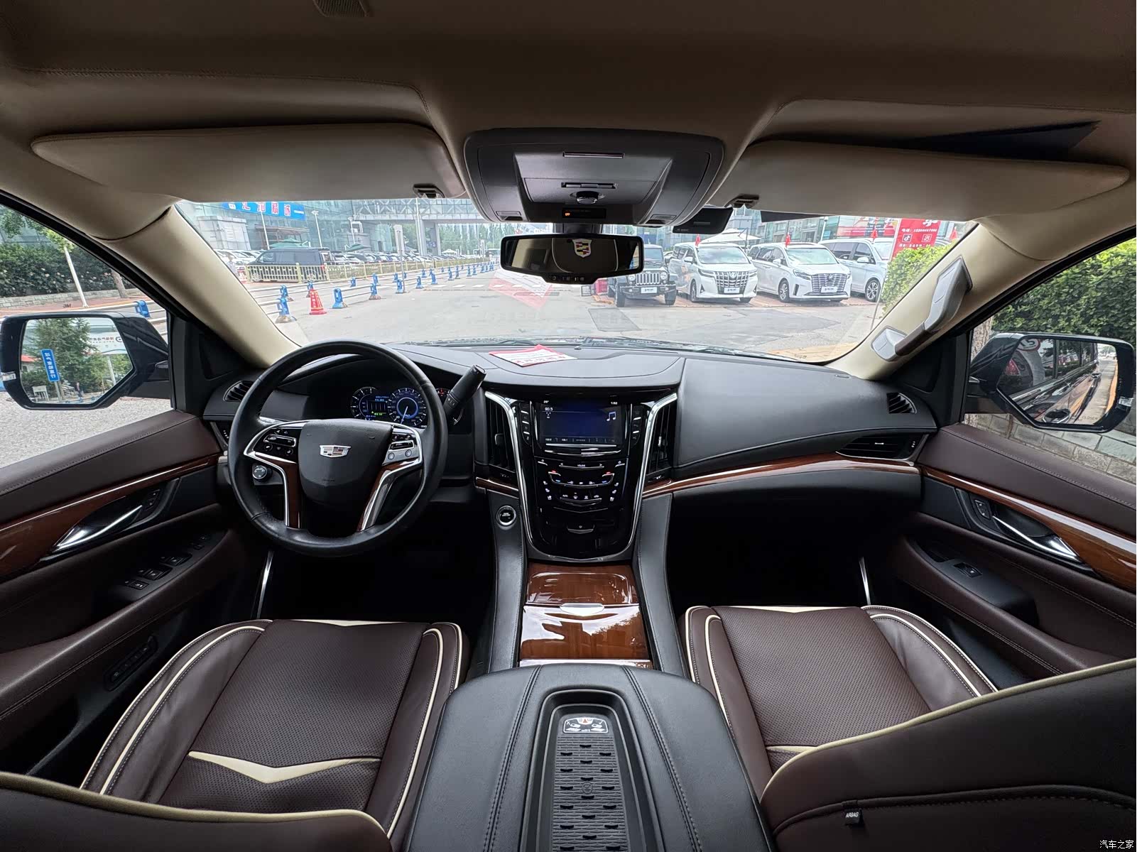 Cadillac Escalade, 2018 9