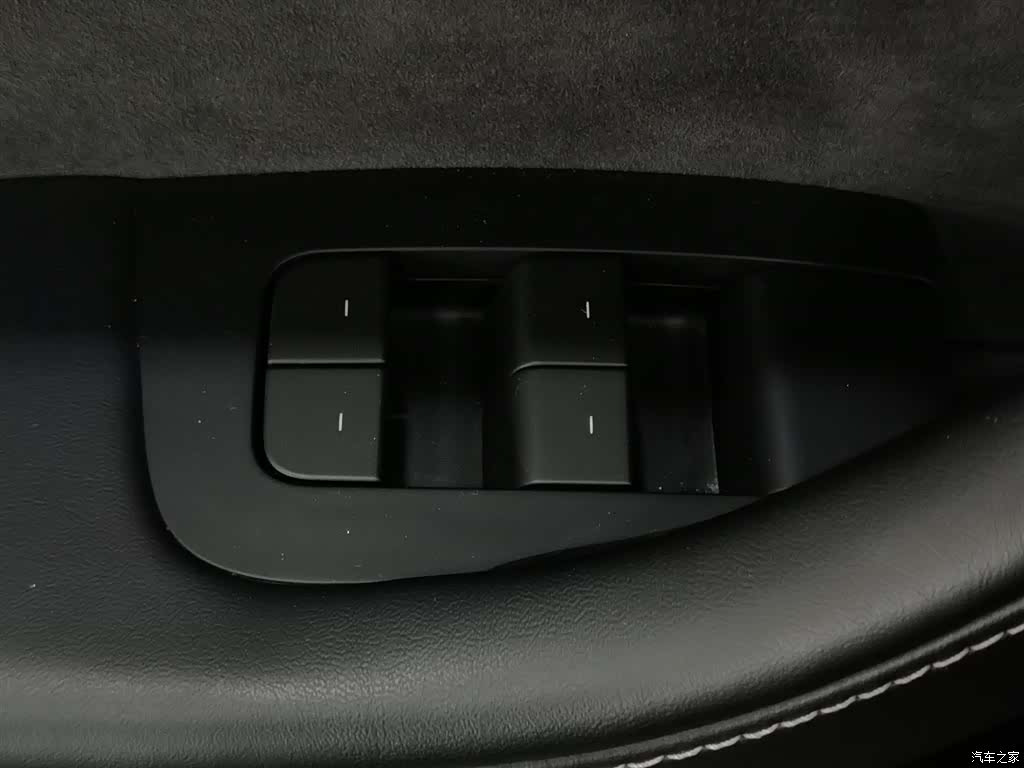 Tesla Model 3, 2023 9